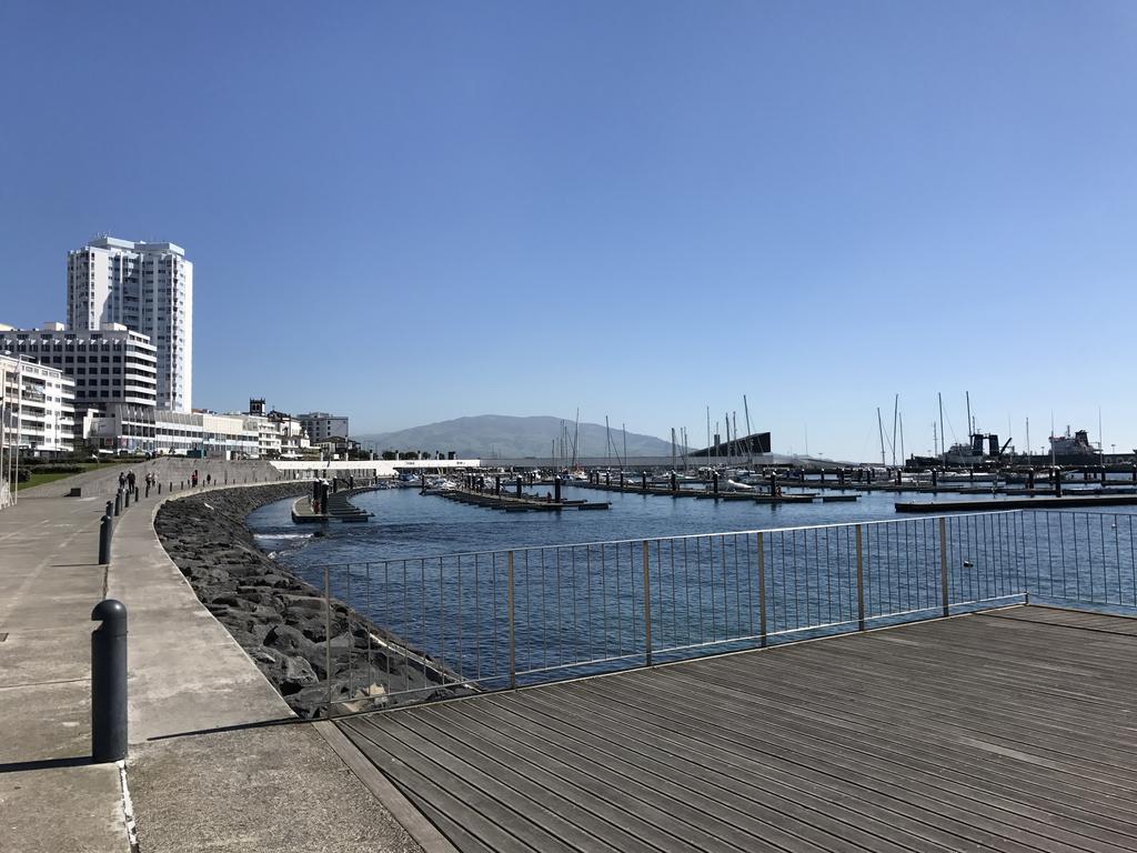 Apartamentos Solmar 15º Ponta Delgada Eksteriør billede