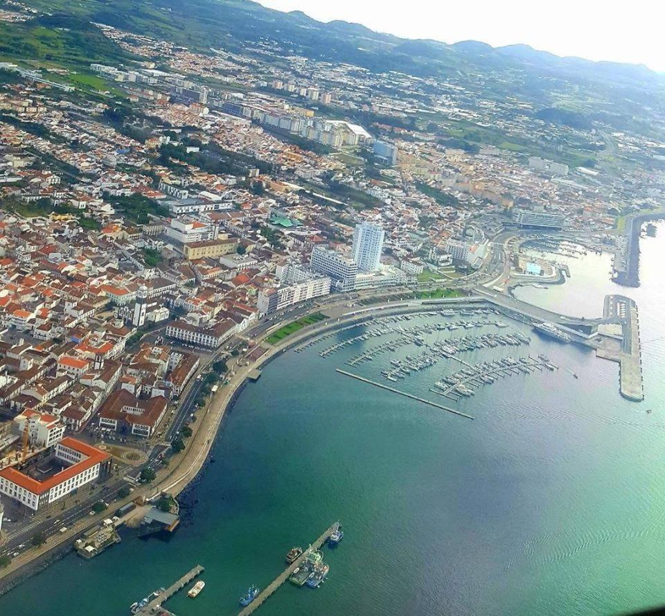 Apartamentos Solmar 15º Ponta Delgada Eksteriør billede